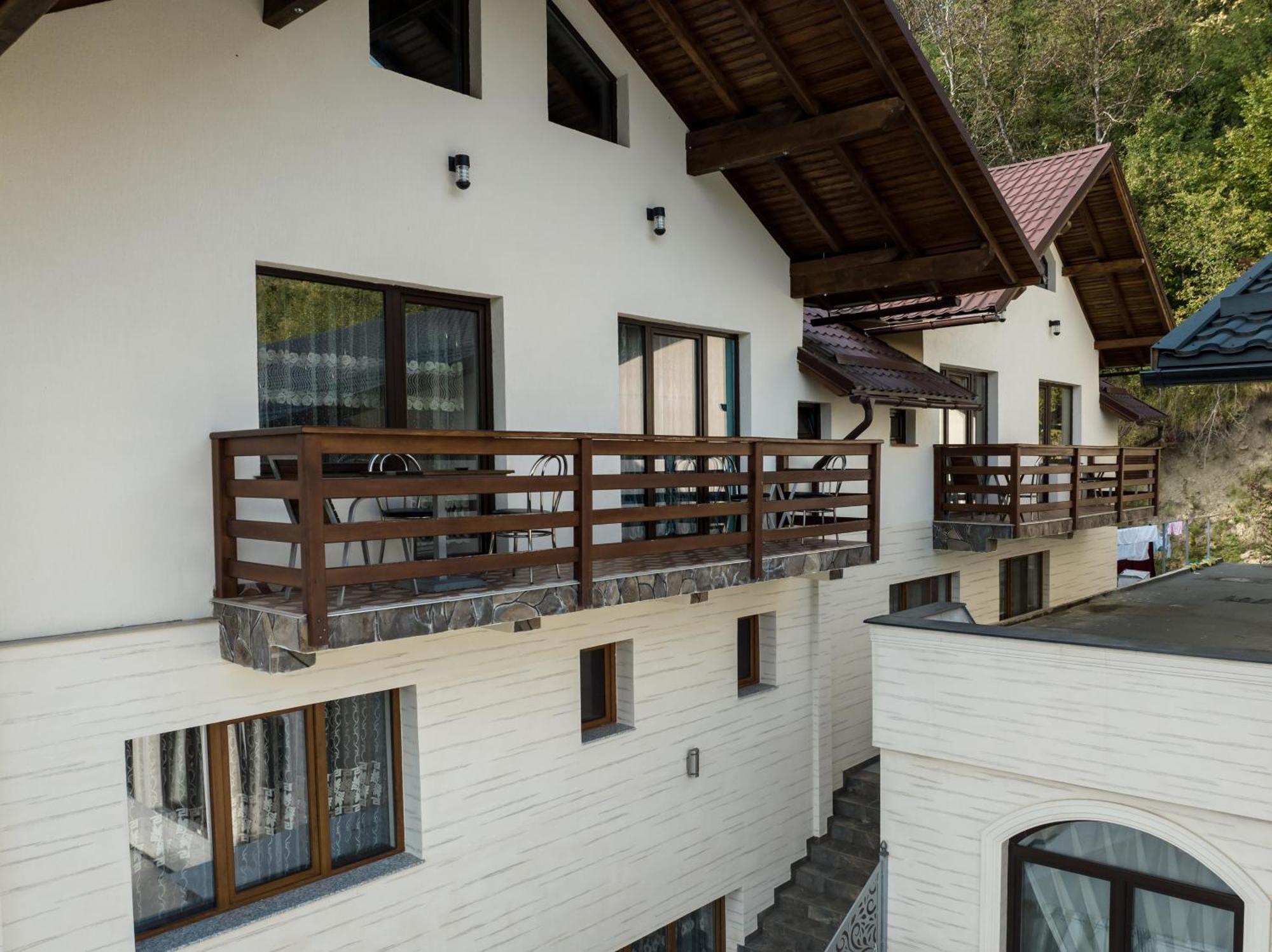 Pensiunea Marinela Sighetu Marmaţiei Exterior foto